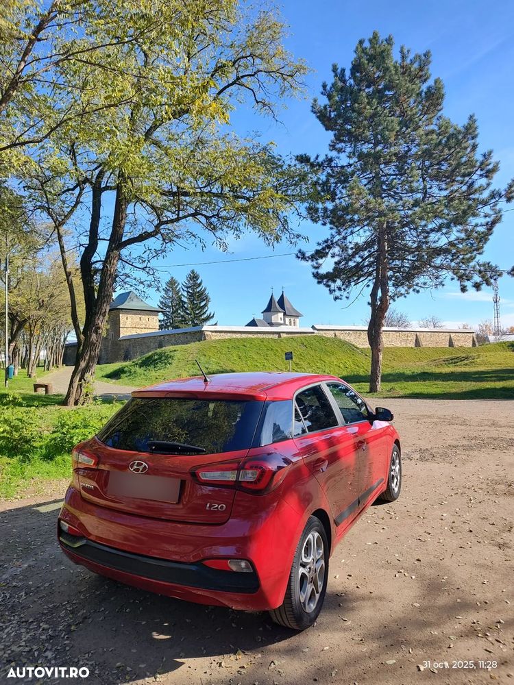 Hyundai i20 1.2 L 84CP 5DR Led Line - 4