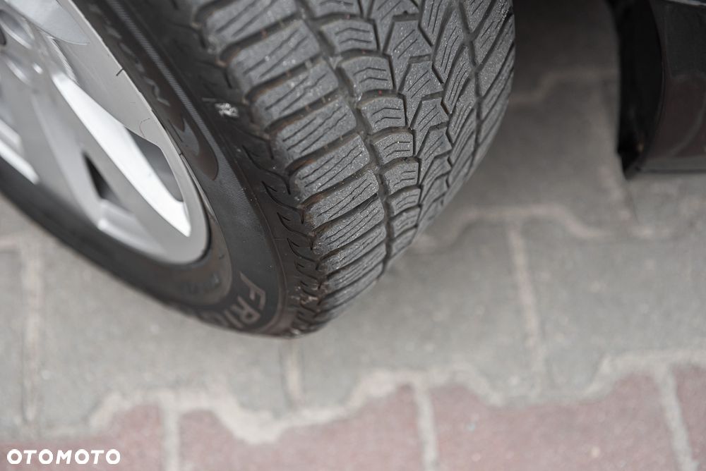 Mercedes-Benz Klasa C 200 CDI DPF Avantgarde - 29