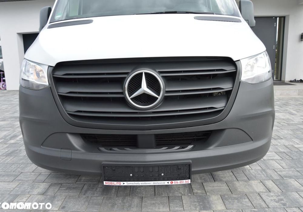 Mercedes-Benz Sprinter - 10
