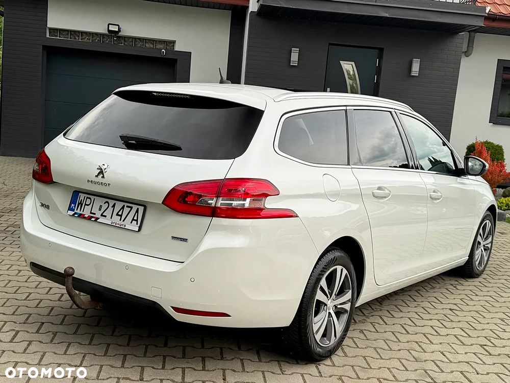 Peugeot 308 1.6 BlueHDi Allure S&S - 12