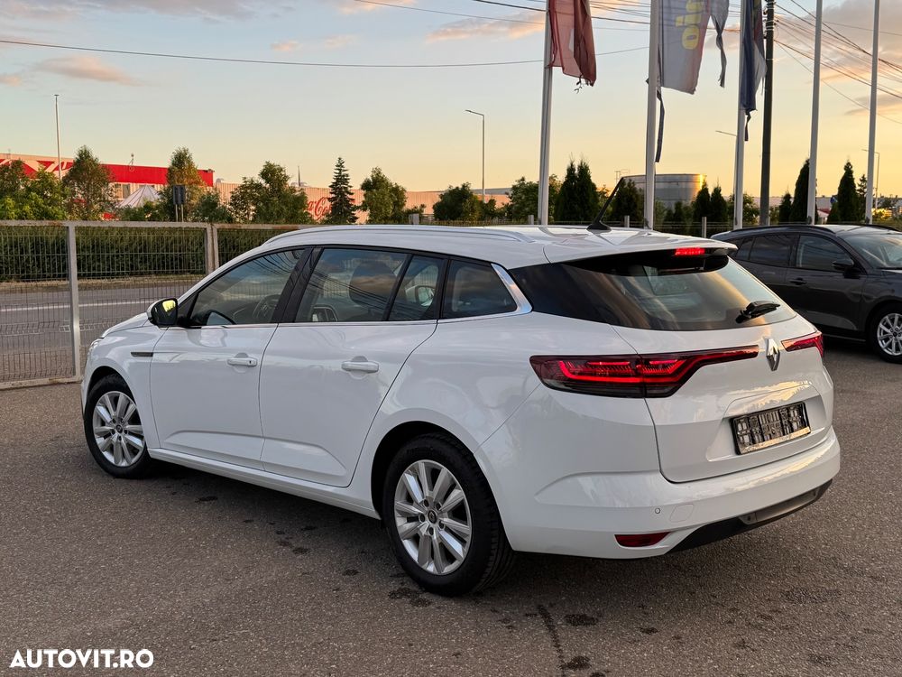 Renault Megane BLUE dCi EDC Limited - 22