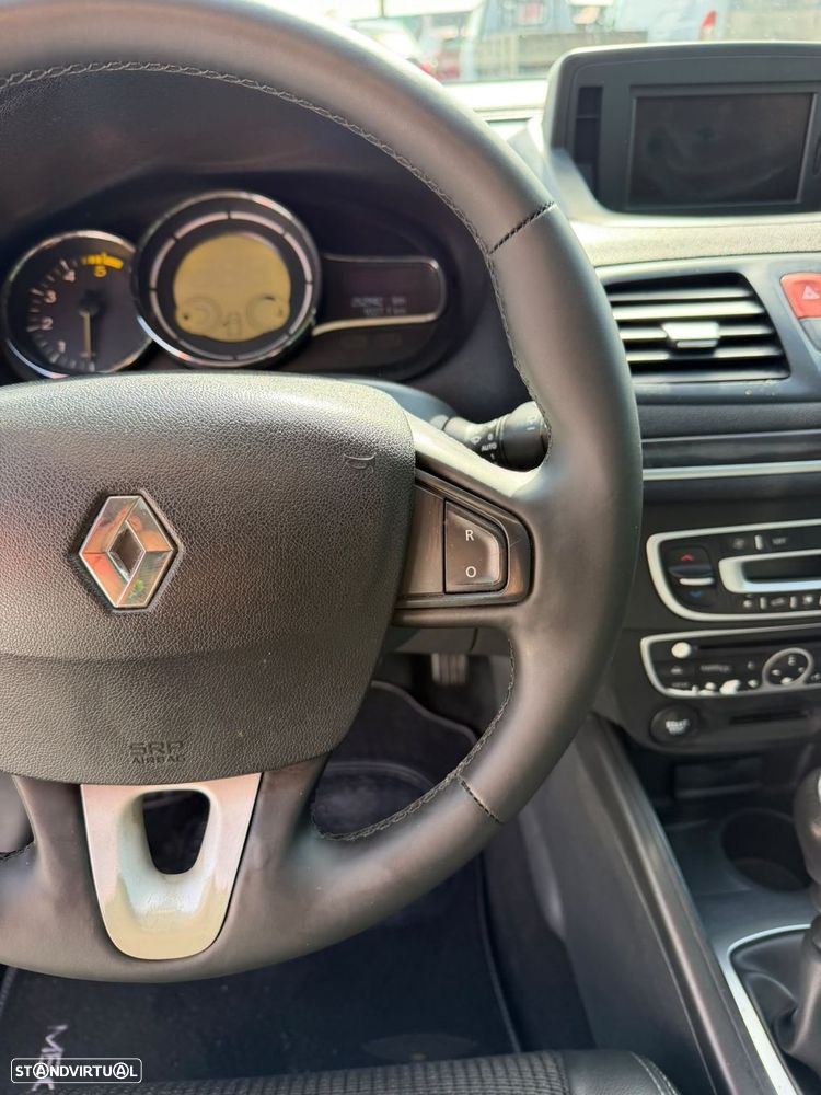 Renault Mégane Coupe 1.5 dCi Dynamique - 18