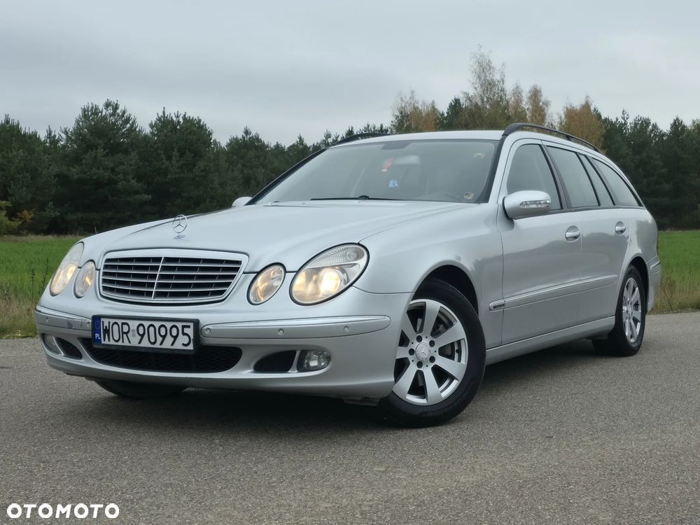 Mercedes-Benz E-Class 2006 photo 4