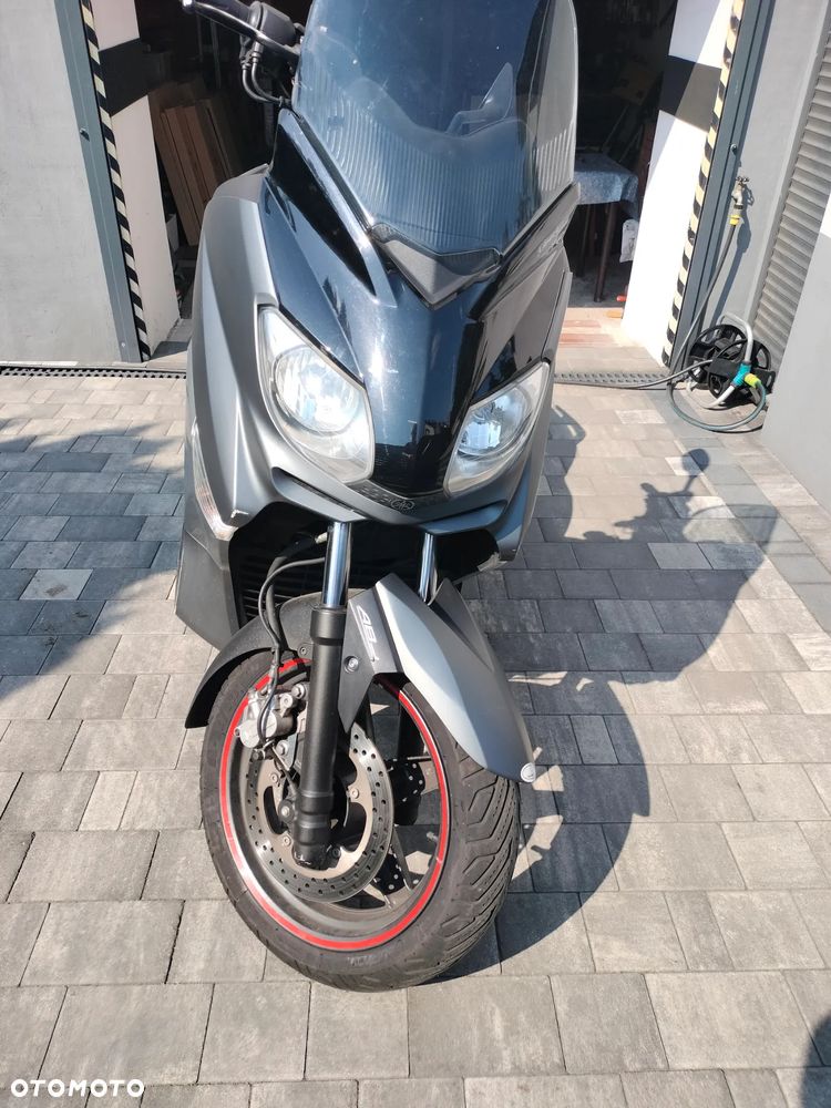 Yamaha X-max - 13