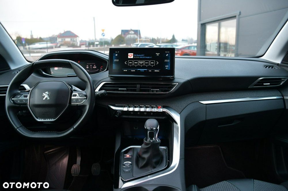 Peugeot 3008 1.2 PureTech Allure Pack S&S - 16