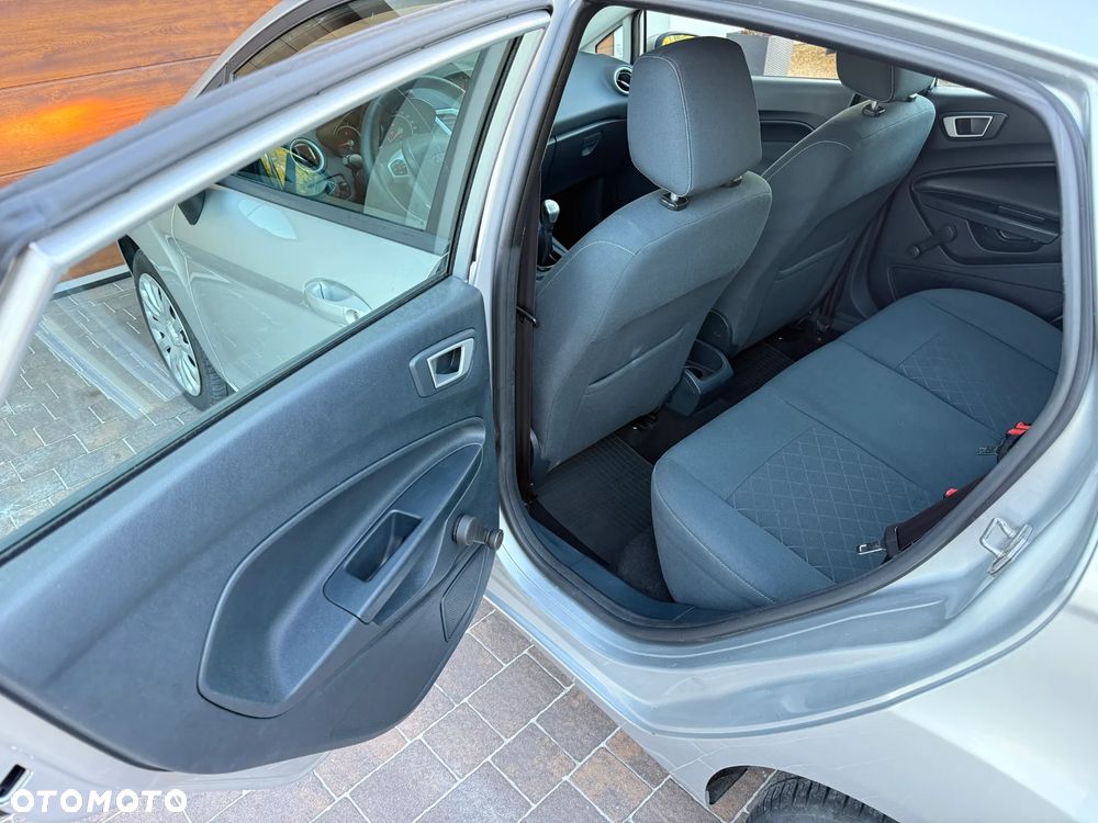 Ford Fiesta 1.25 Ghia EU5 - 13