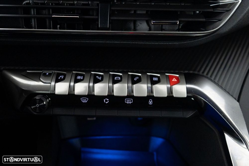 Peugeot 3008 1.6 Hybrid Allure Pack e-EAT8 - 25