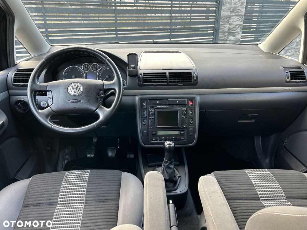 Volkswagen Sharan 1.8T Highline - 7