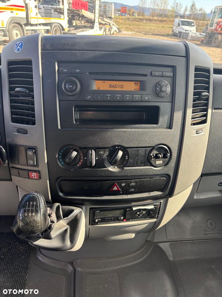 Mercedes-Benz SPRINTER - 8