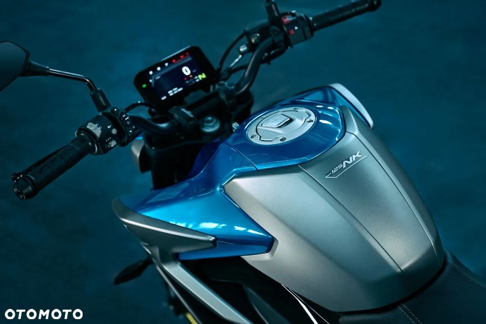 CFMoto NK - 7