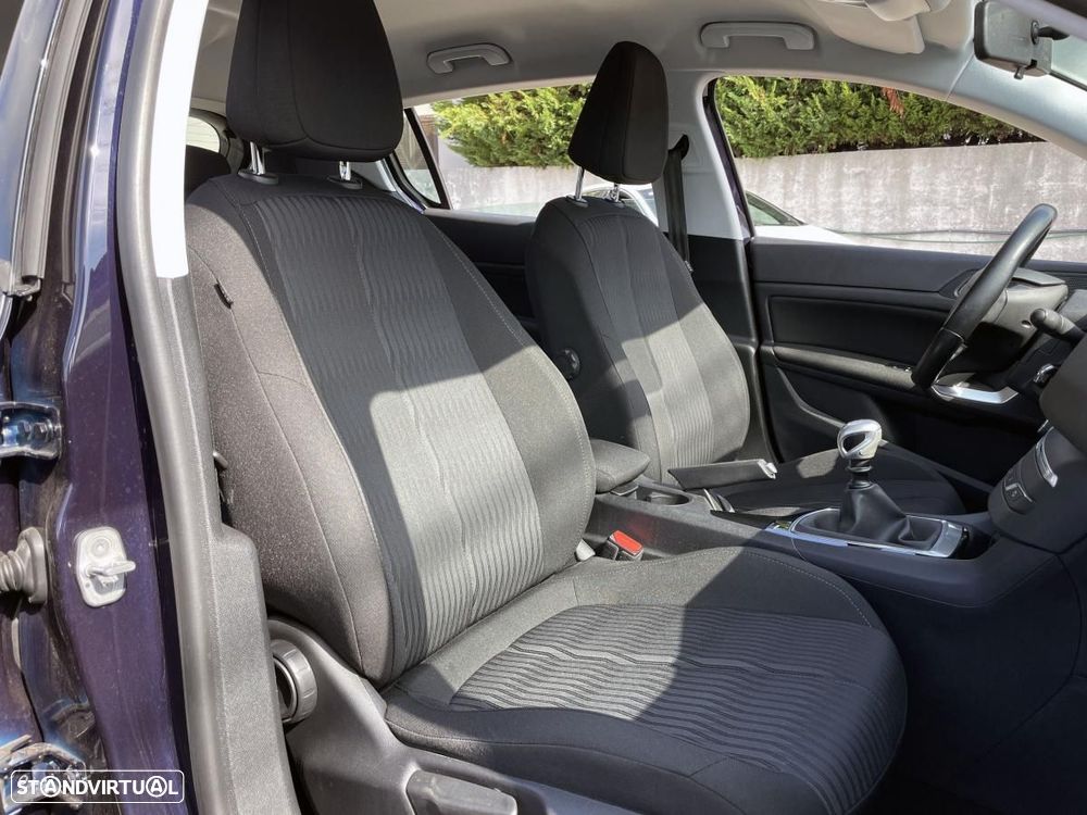 Peugeot 308 1.6 BlueHDi Style - 29