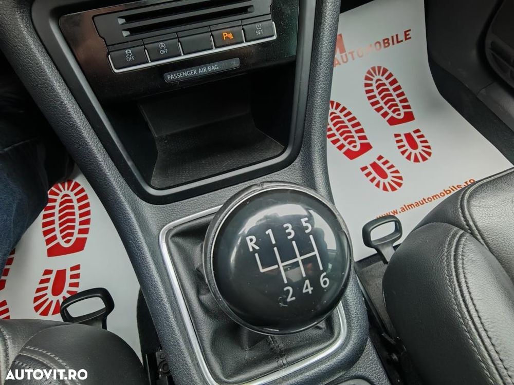 Volkswagen Sharan 2.0 TDI DPF Highline - 13