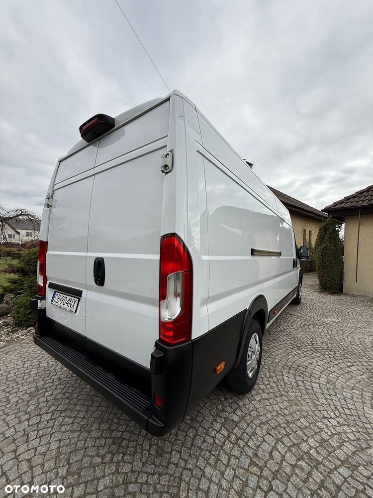 Opel Movano - 8