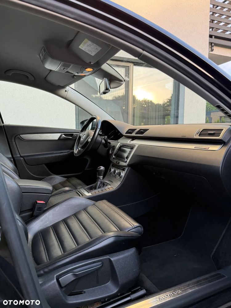 Volkswagen Passat 2.0 TDI 4Mot Comfortline - 15