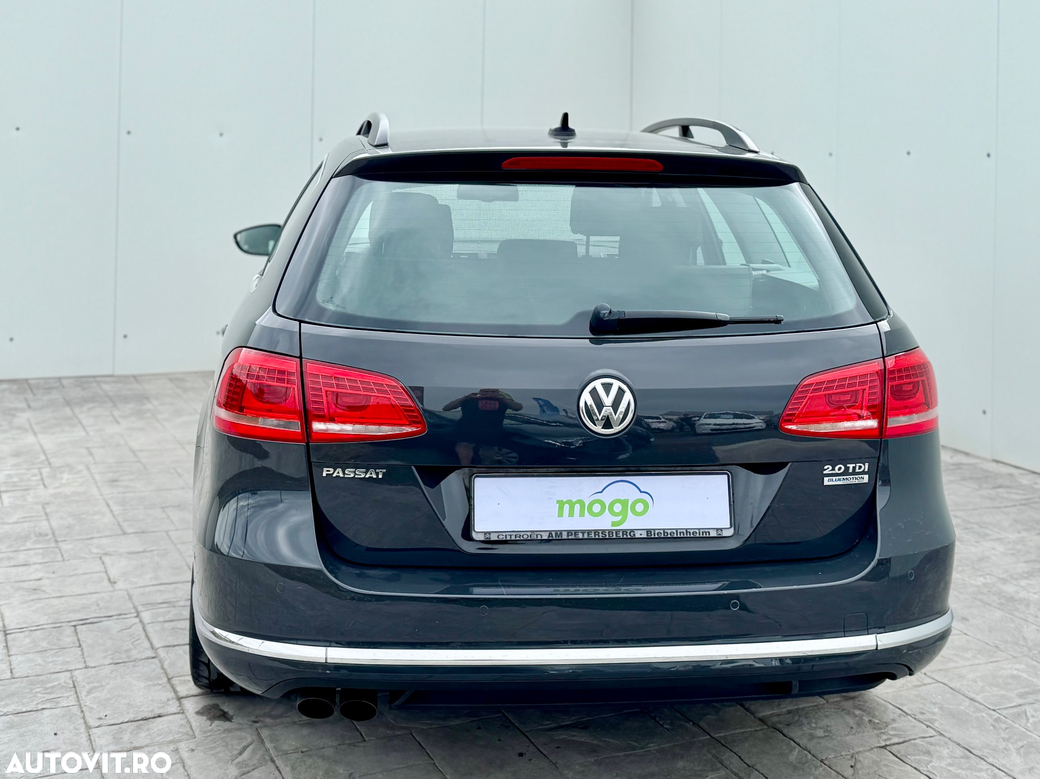 Volkswagen Passat Variant 2.0 Blue TDI SCR Highline - 9