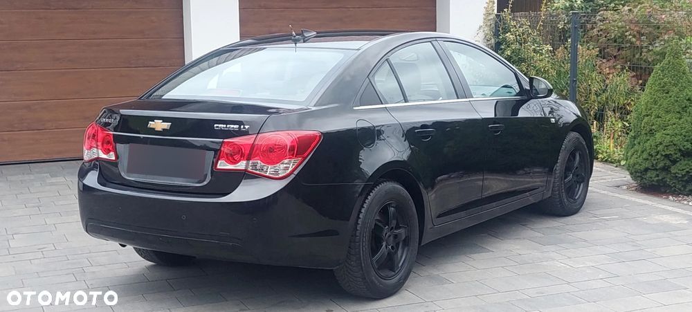 Chevrolet Cruze - 21