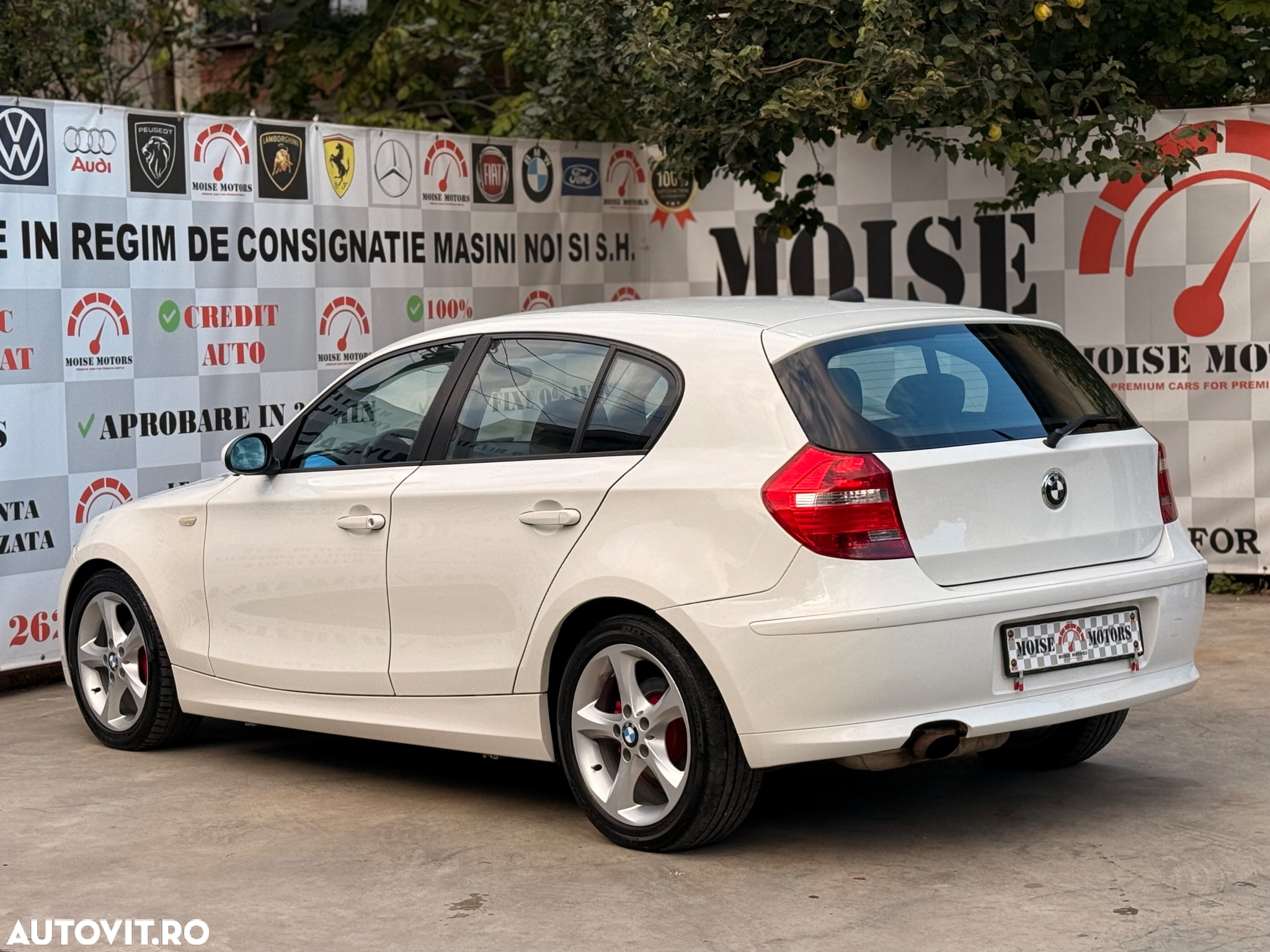 BMW Seria 1 116i - 4