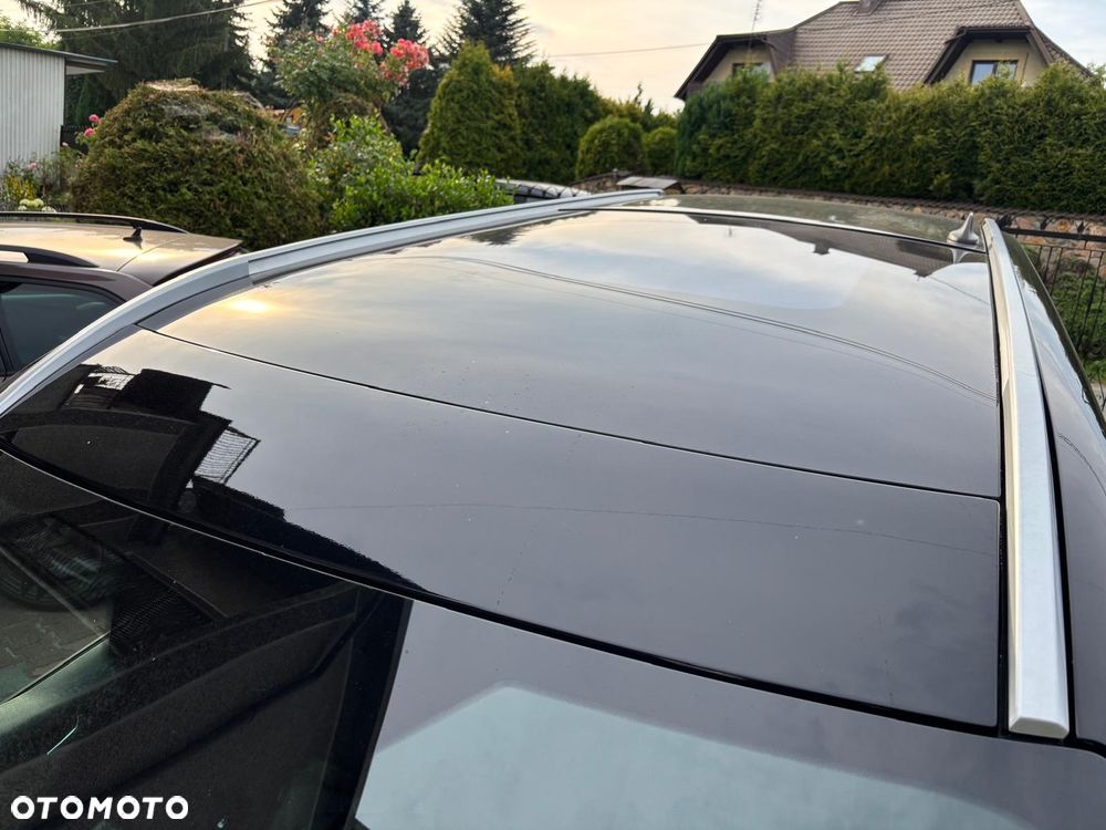 Ford Tourneo Connect Grand - 32