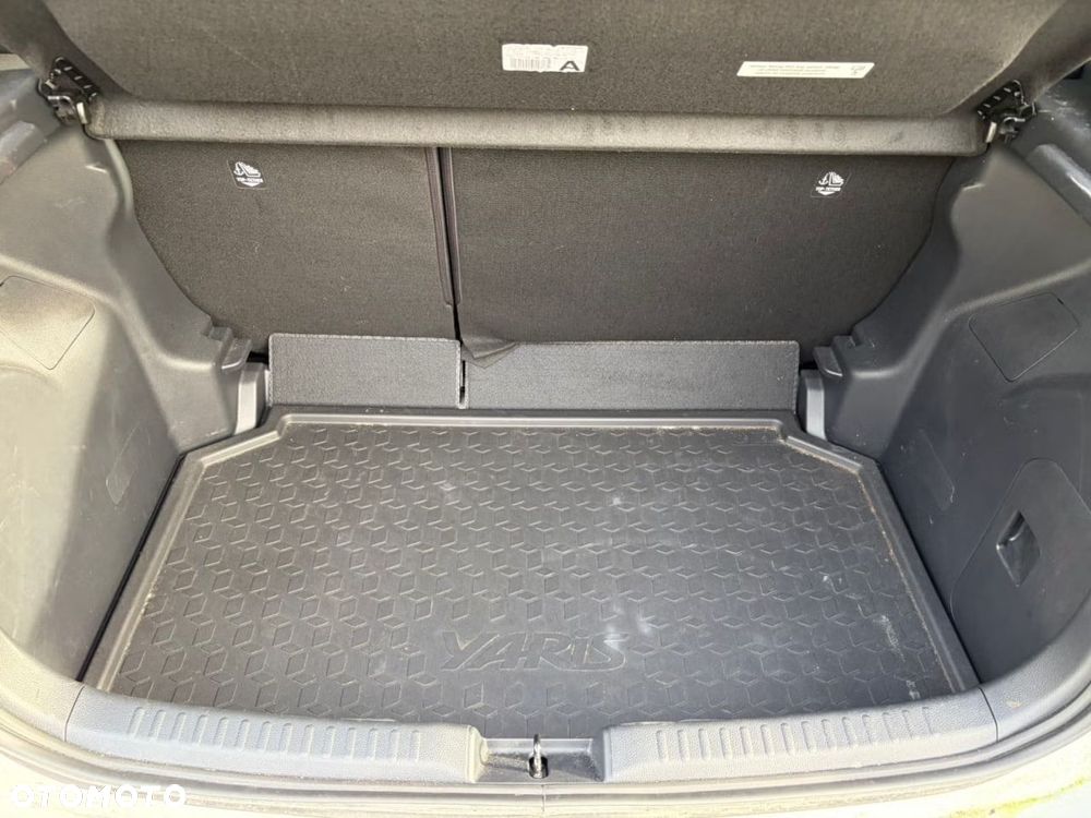 Toyota Yaris Hybrid 1.5 Selection Style - 22