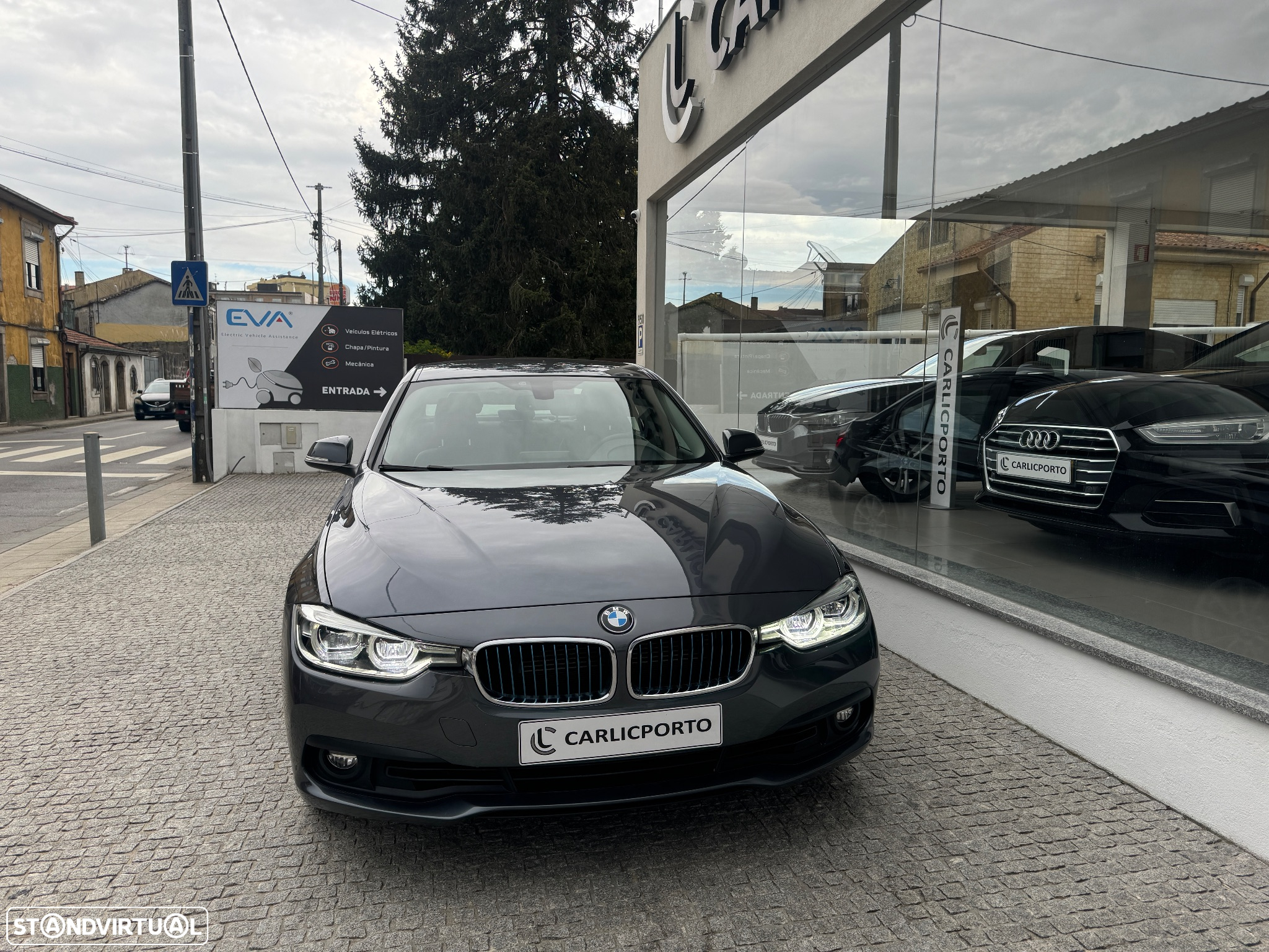 BMW 330 e iPerformance Line Luxury - 5