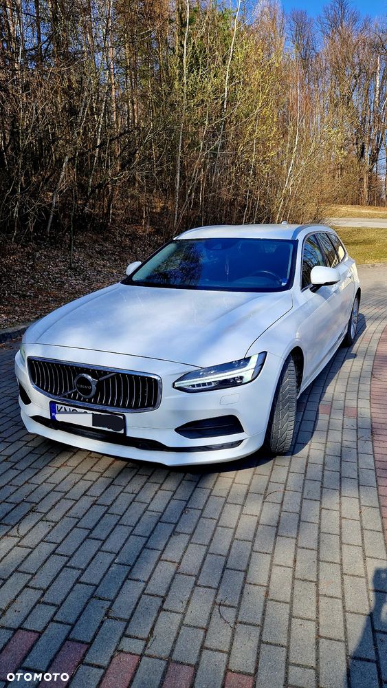 Volvo V90 D4 Momentum - 1