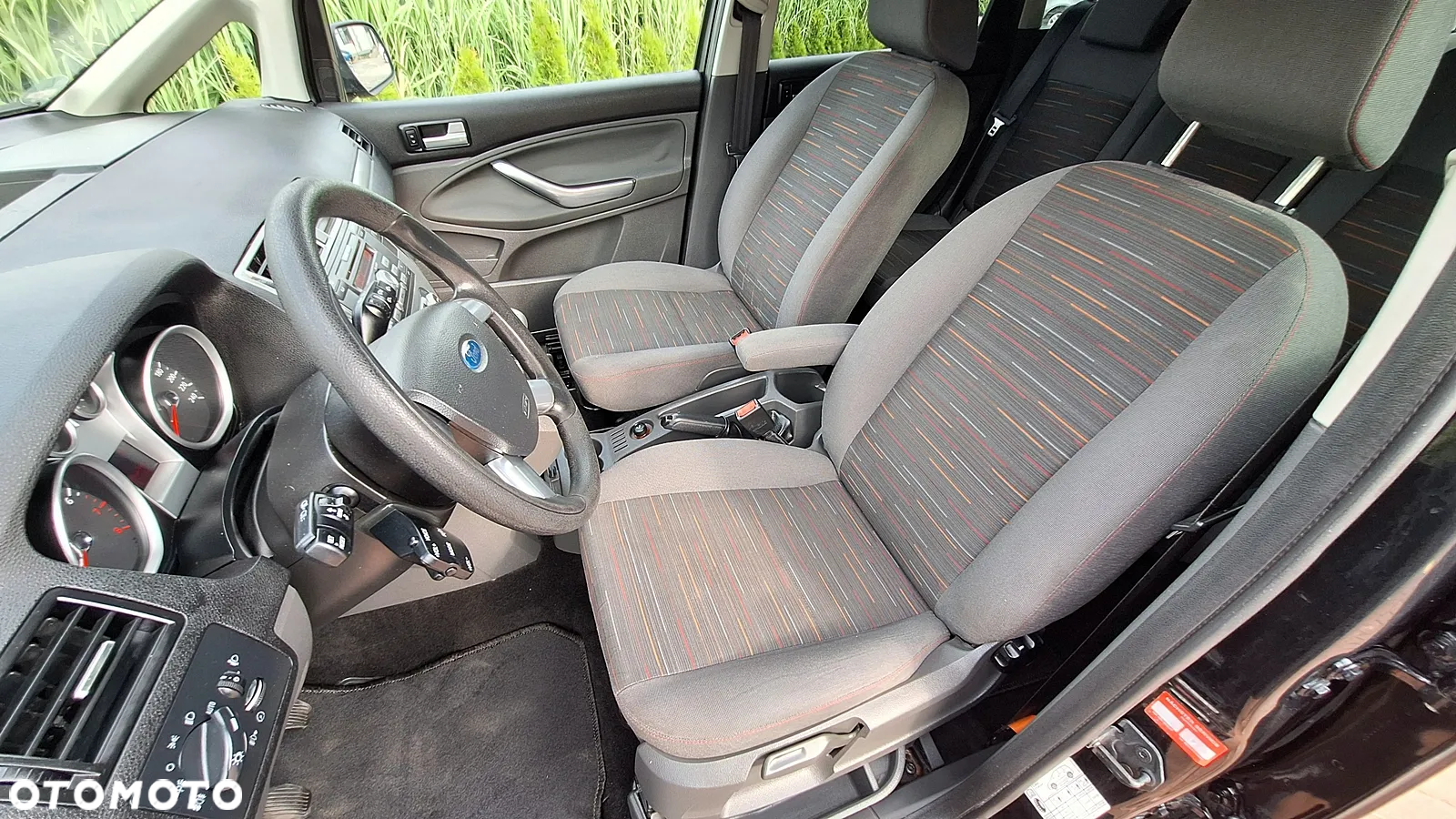 Ford C-MAX 1.6 Ambiente - 7