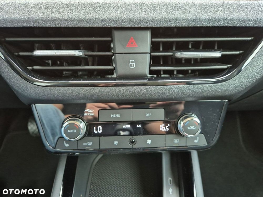 Skoda Scala 1.0 TSI Drive DSG - 32