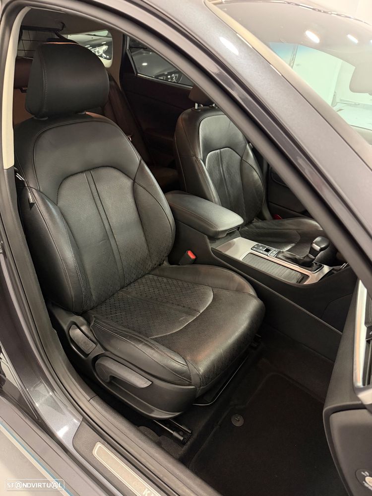 Kia Optima SW 2.0 CVVT PHEV - 15