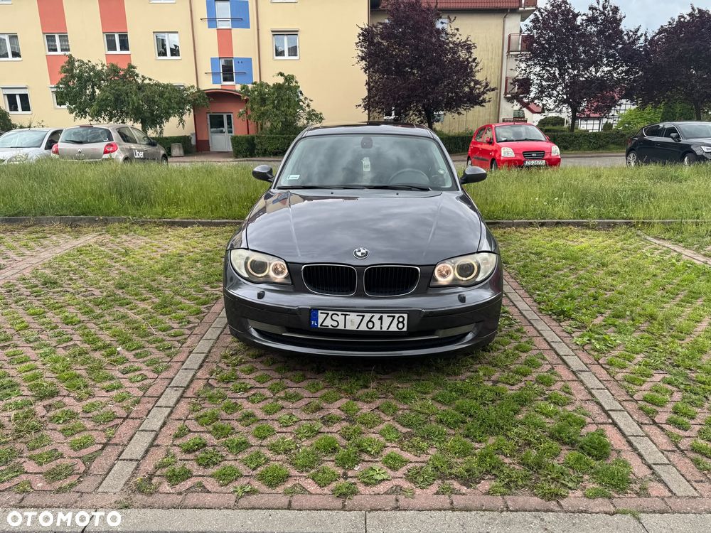 BMW Seria 1 120d - 1