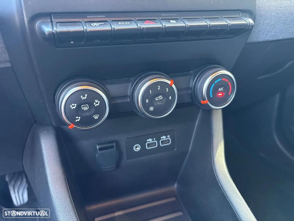 Renault Clio 1.0 TCe Evolution Bi-Fuel - 15