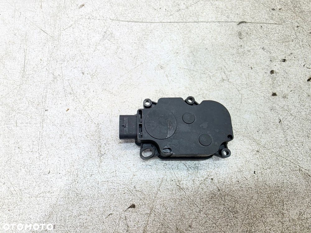 SILNICZEK NASTAWCZY ŻALUZJI CHŁODNICY AUDI Q4 E-TRON 1EA965501A - 5