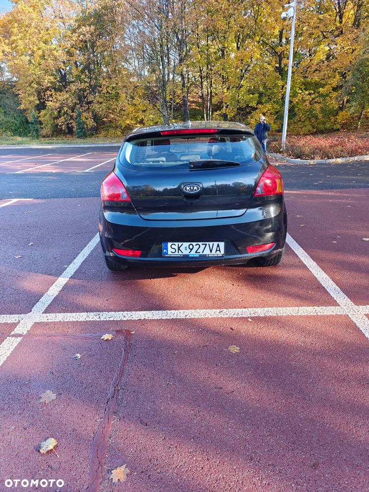 Kia Ceed Cee'd 1.4 L - 7