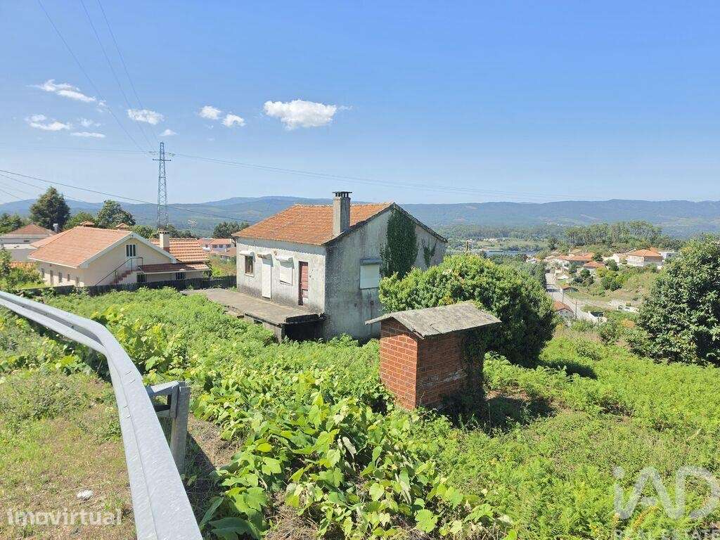 Casa / Villa T2 em Vila Nova de Cerveira e Lovelhe de 66 m2 - Grande imagem: 2/31