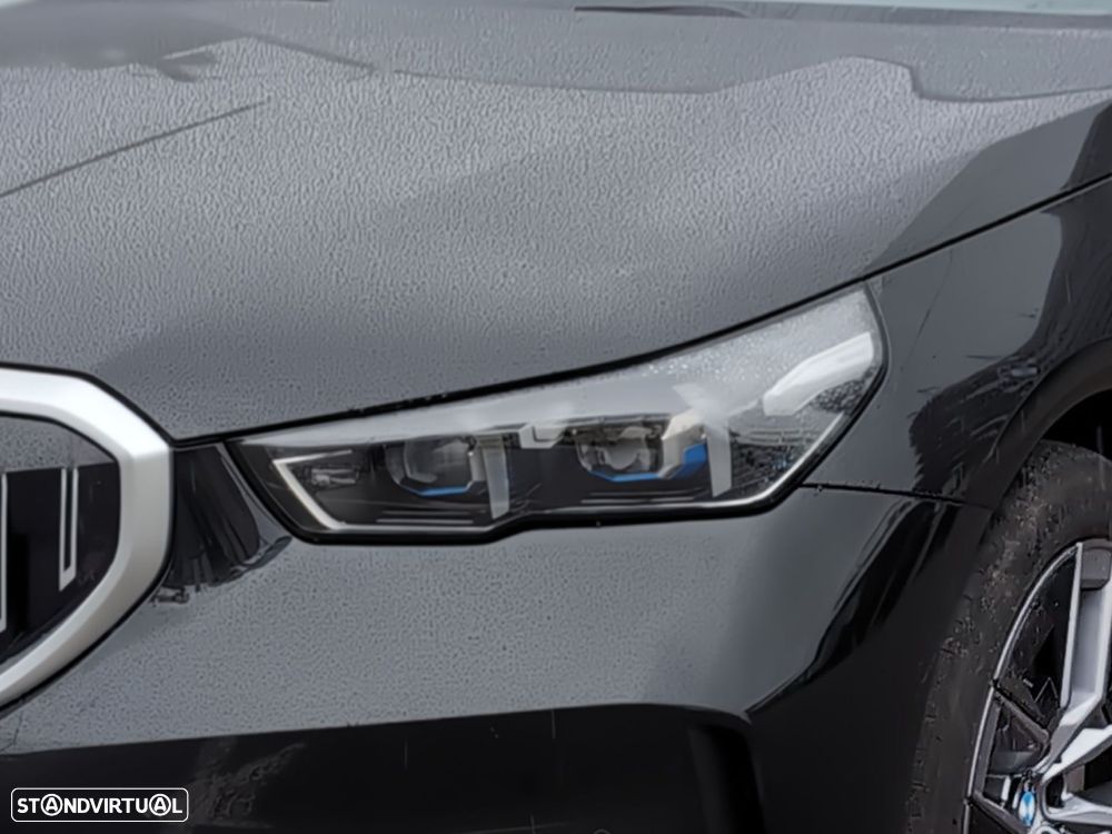BMW i5 eDrive40 - 3