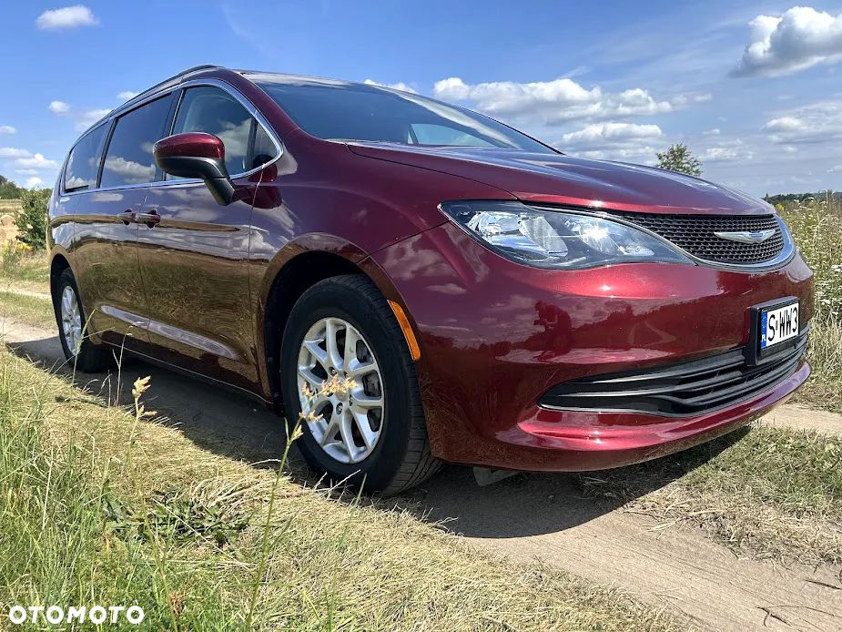 Chrysler Grand Voyager - 1