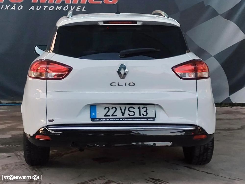 Renault Clio Sport Tourer - 13
