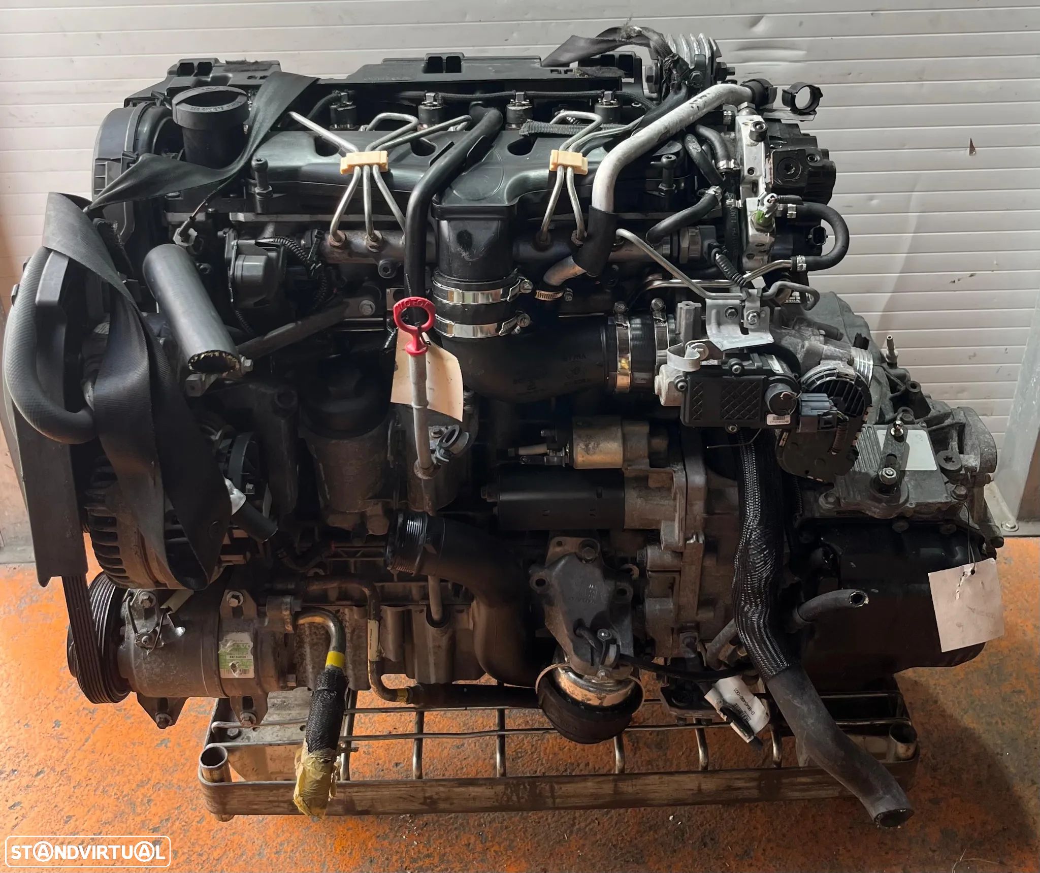 Motor Volvo S60/S80/XC90/V70 2.4D Ref: D5244T - 1
