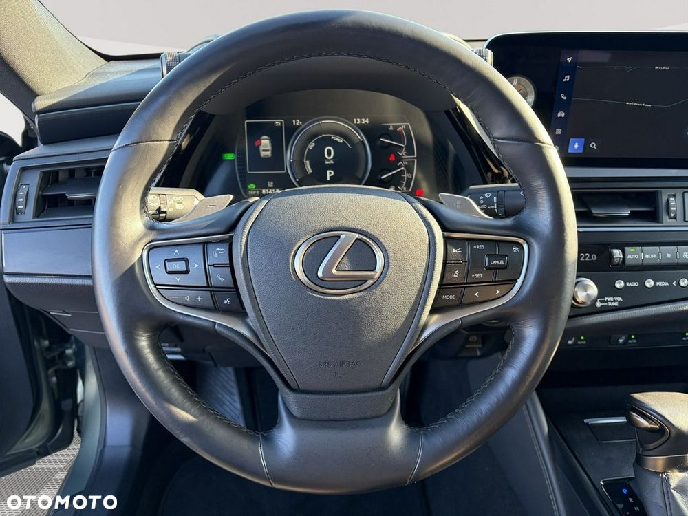 Lexus ES - 15