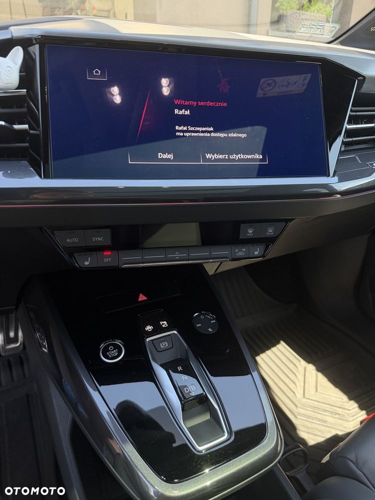 Audi e-tron - 27
