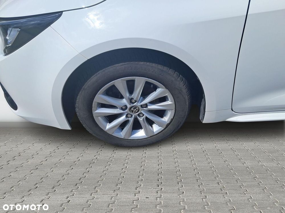 Toyota Corolla 1.8 Hybrid Comfort - 24
