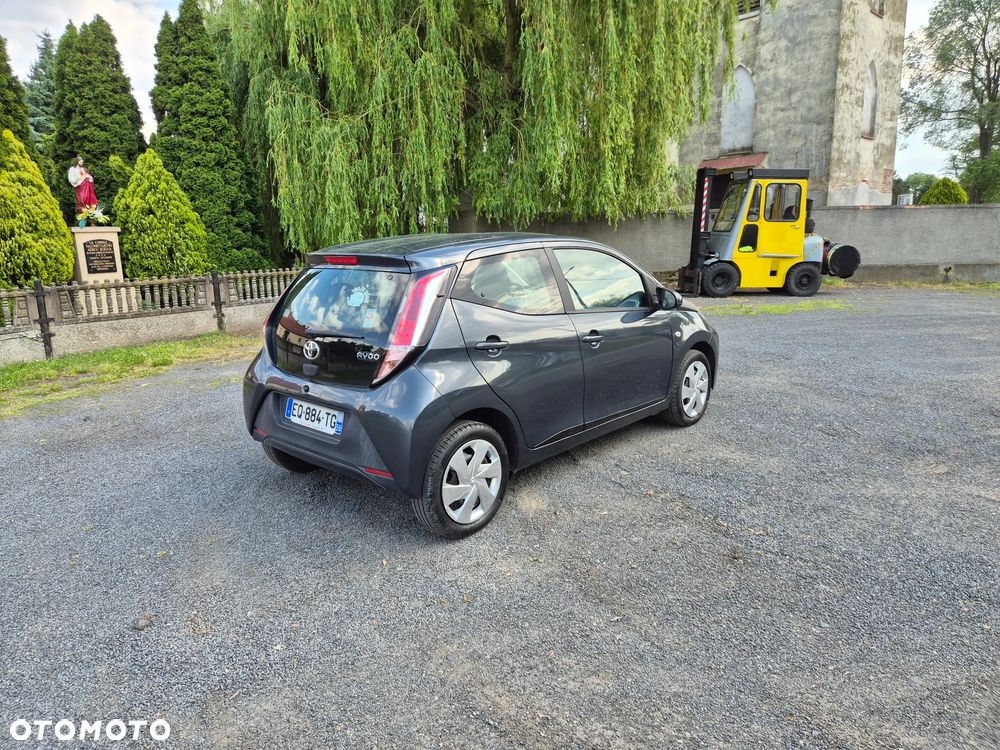 Toyota Aygo x-cite - 28