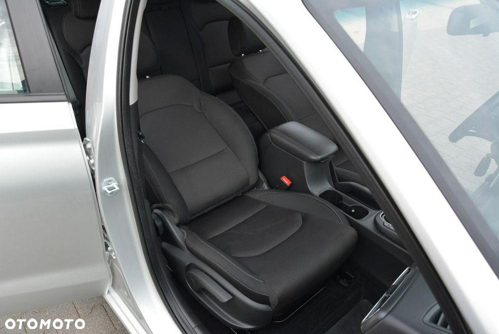 Hyundai i30 1.4 T-GDI DCT YES!+ - 15