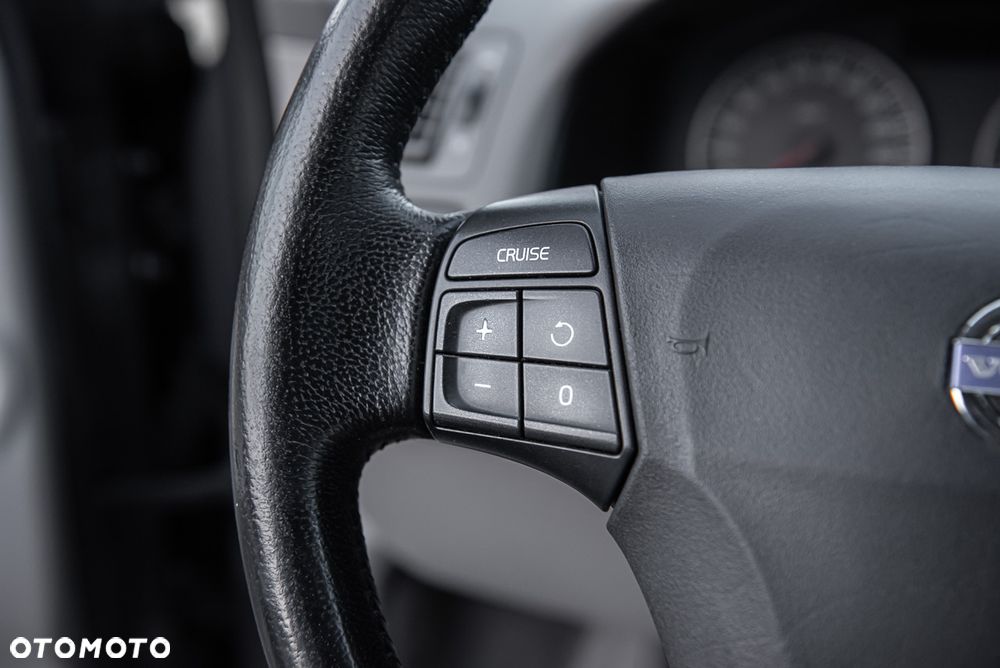 Volvo V50 T5 Momentum - 26