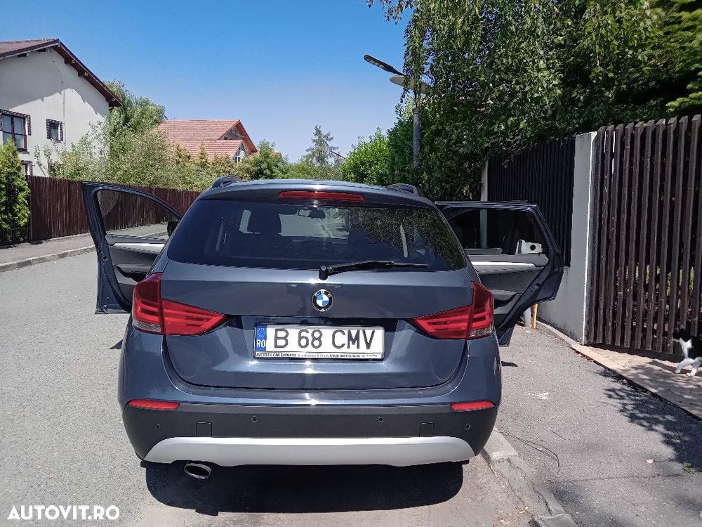 BMW X1 xDrive18d Sport Line - 4