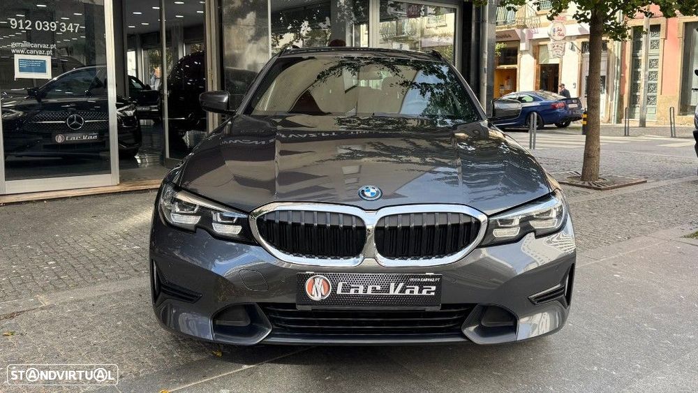 BMW 320 2022 photo 3