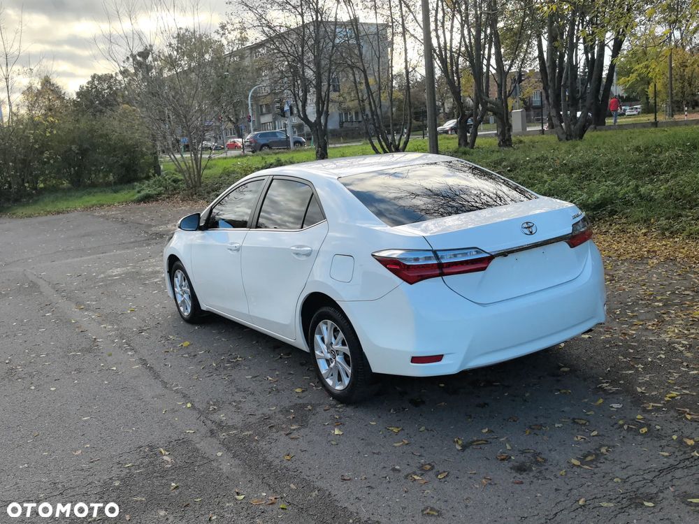 Toyota Corolla 1.6 Comfort - 7