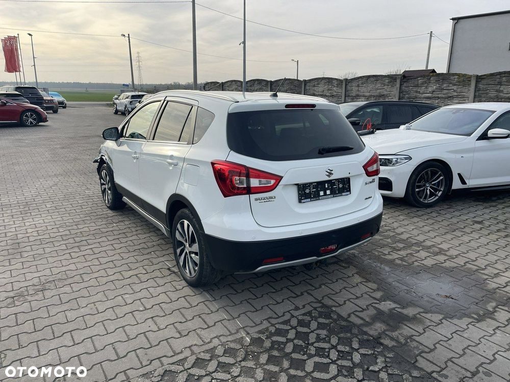 Suzuki SX4 S-Cross 1.4 T Premium 4WD - 4