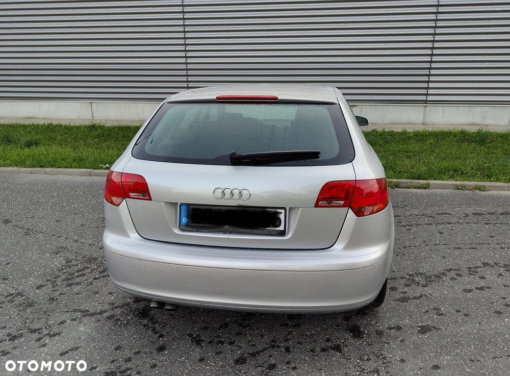 Audi A3 Sportback - 5