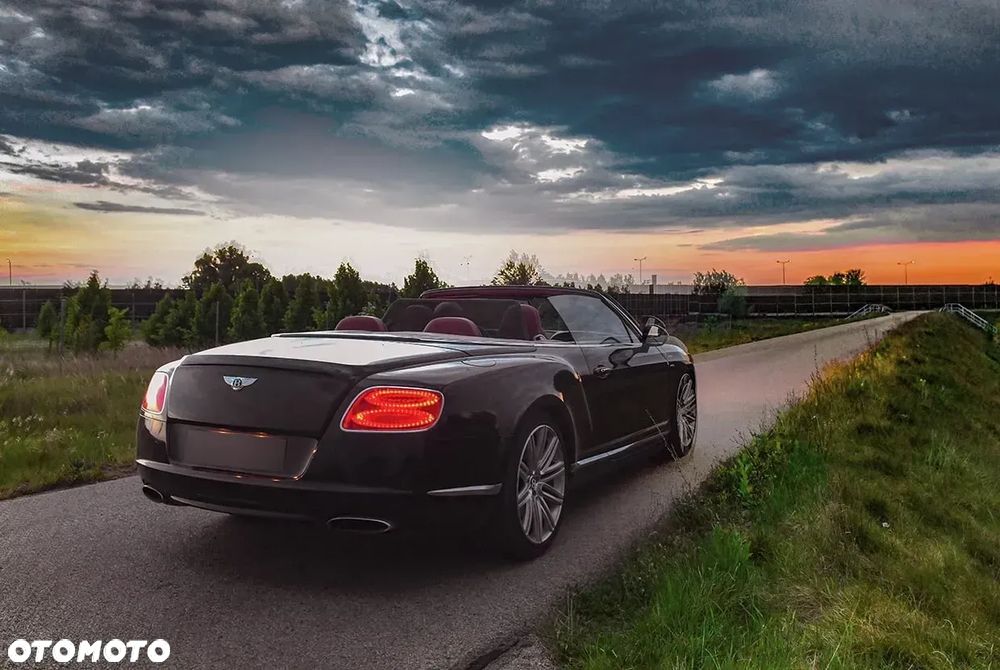 Bentley Continental GT - 10