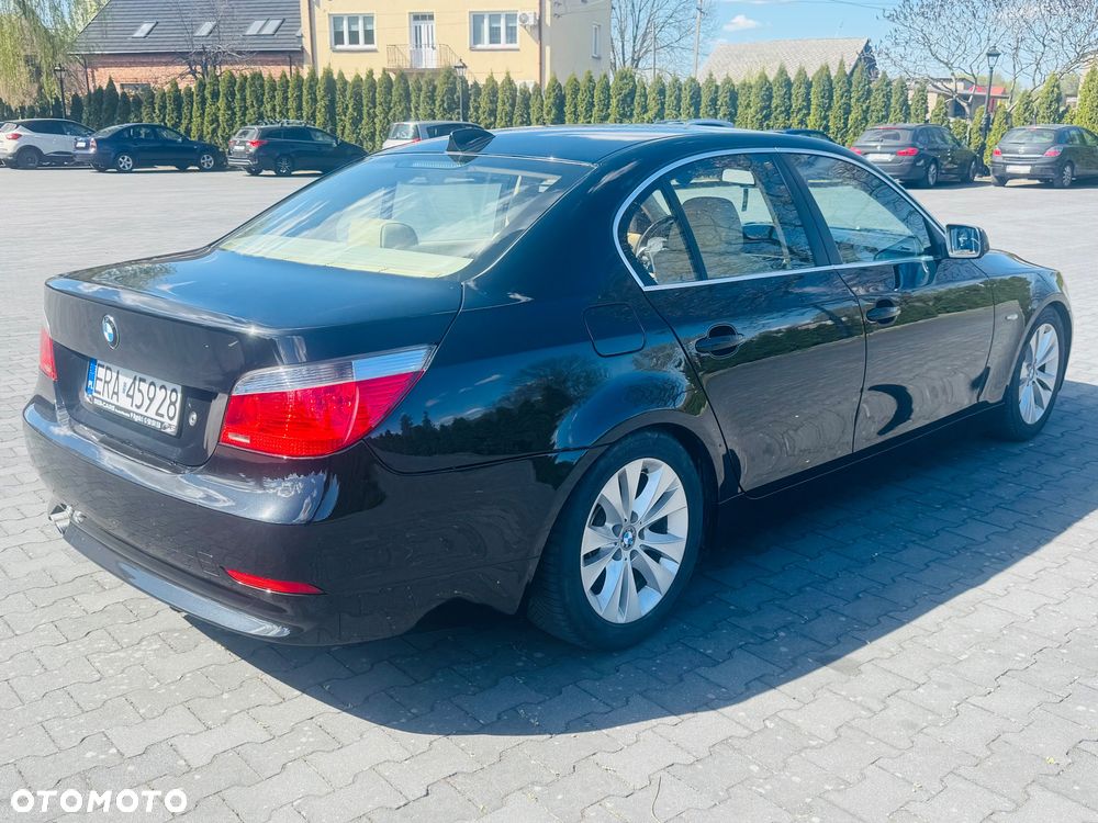 BMW Seria 5 - 12